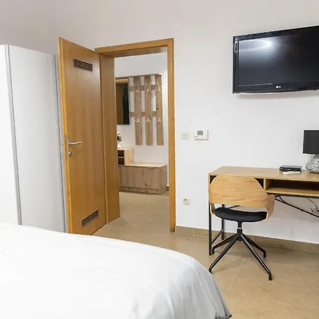 Studio Apartman Barossa Vinkovci Esterno foto